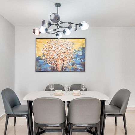 Stellar Cbd Rivergate Apartment - Pool - Free 4G Sim For 3 Nights Ho Si Minh-város Kültér fotó